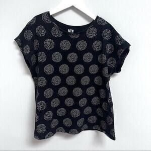 Uniqlo Girl’s Top Size 11 12 Short Sleeve Shirt 100% Cotton Scandinavian Nordic